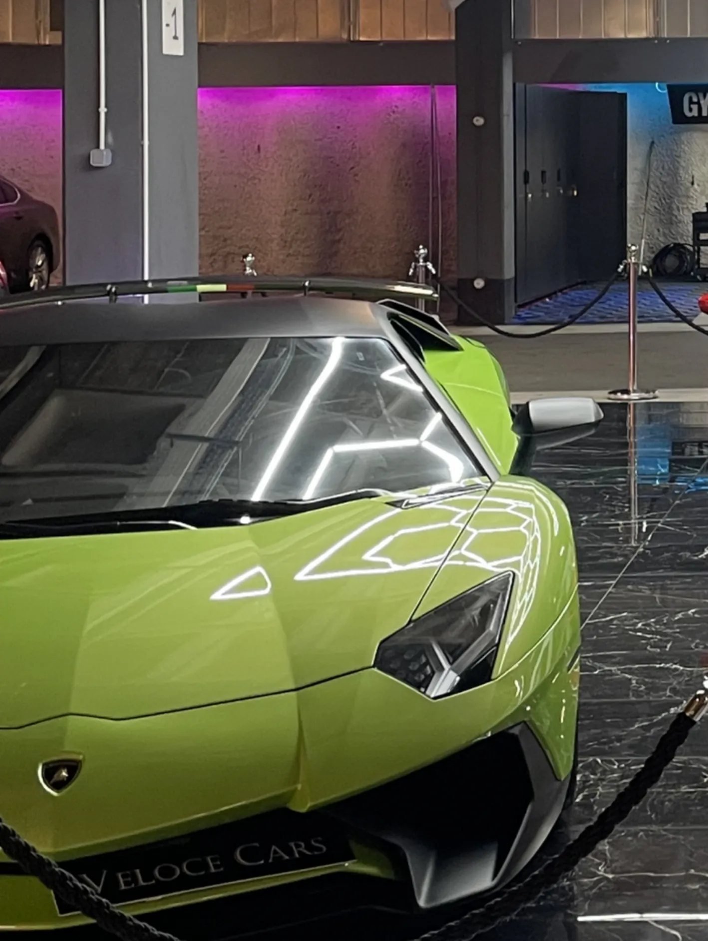 veloce-cars_espacio-4